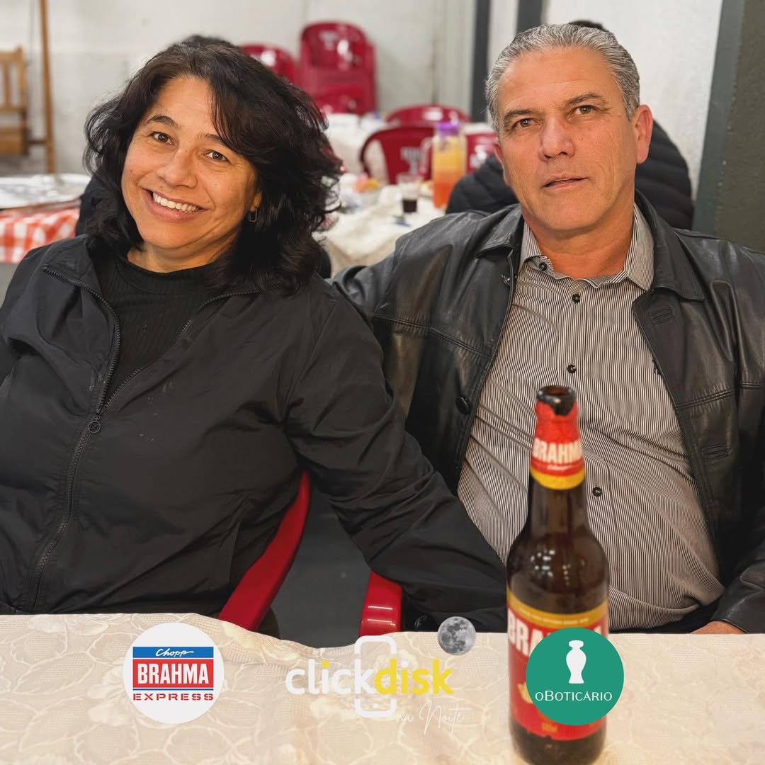 Click Disk na Noite - Dluigi Pizzaria em Passos MG
